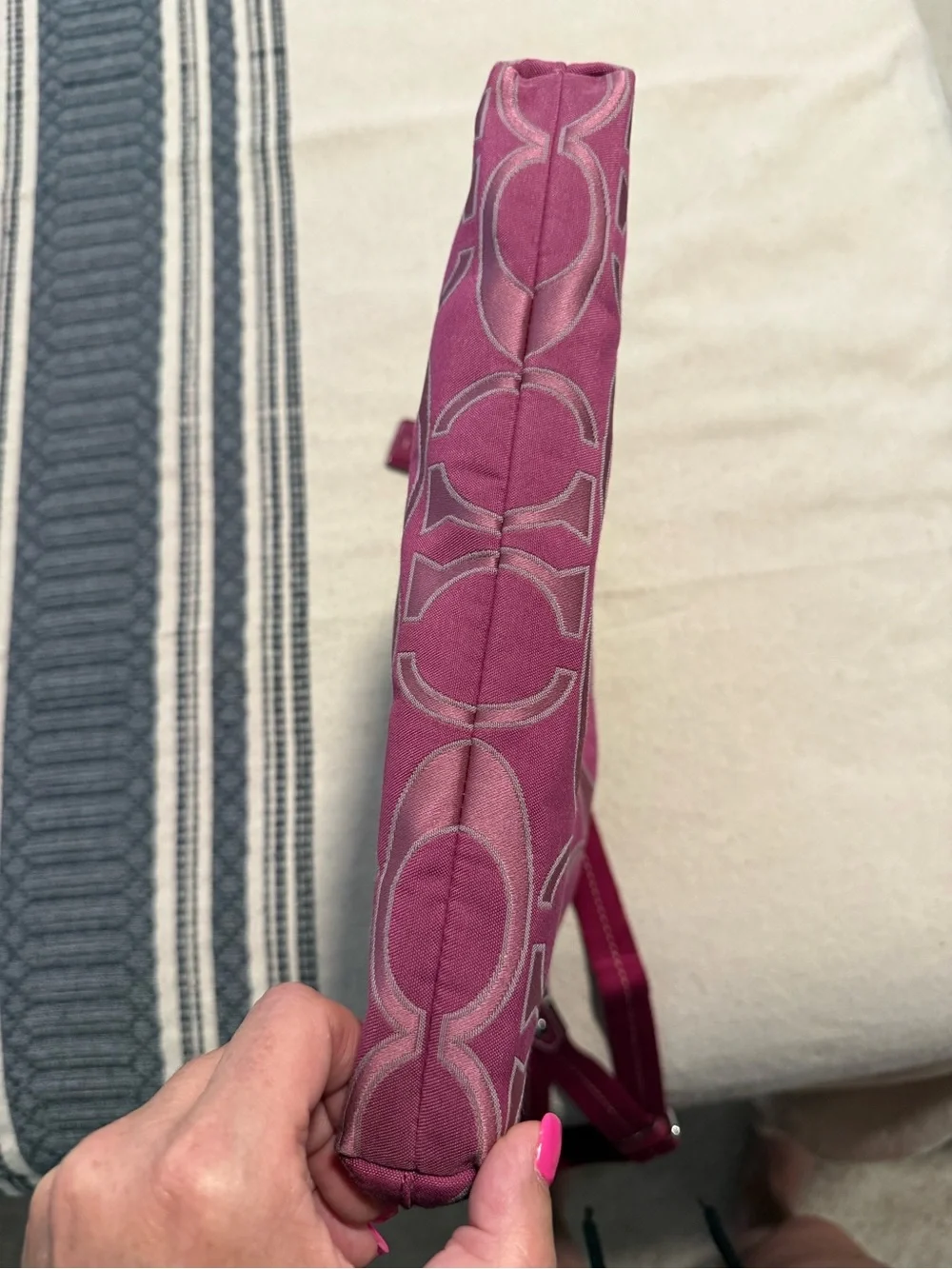 Coach Poppy shoulder bag style no. F1280-F19450 in raspberry/fuchsia